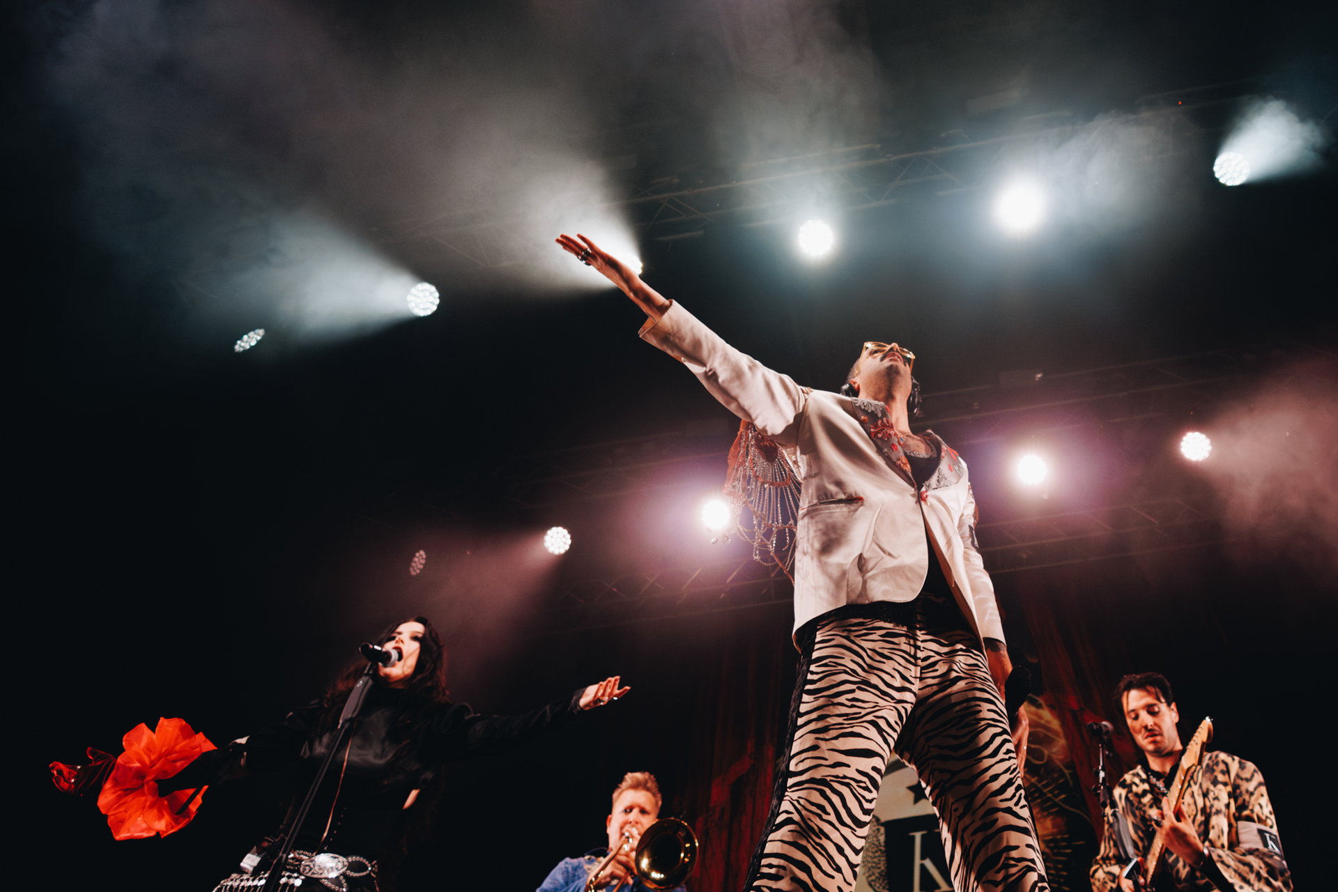 Kadebostany in Belgrade: The Outsider Tour as a Small Republic on the Hangar Stage